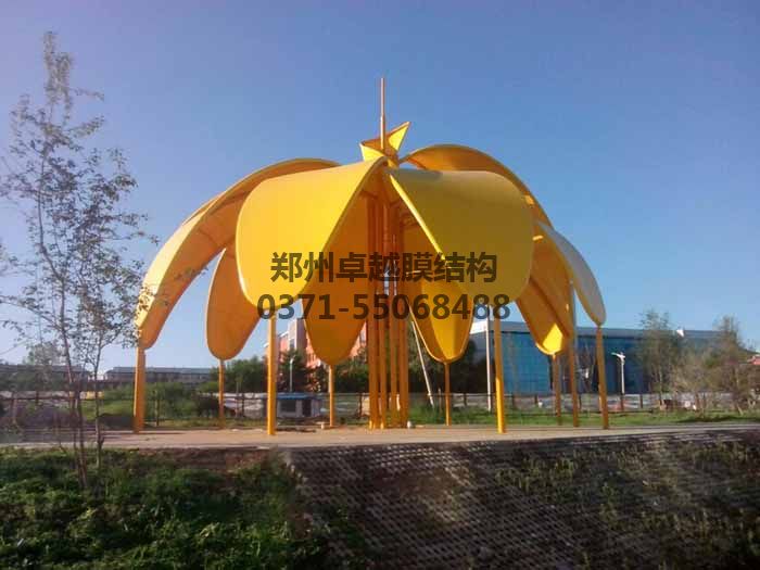 景觀(guān)膜結(jié)構(gòu)之花朵小品實(shí)例